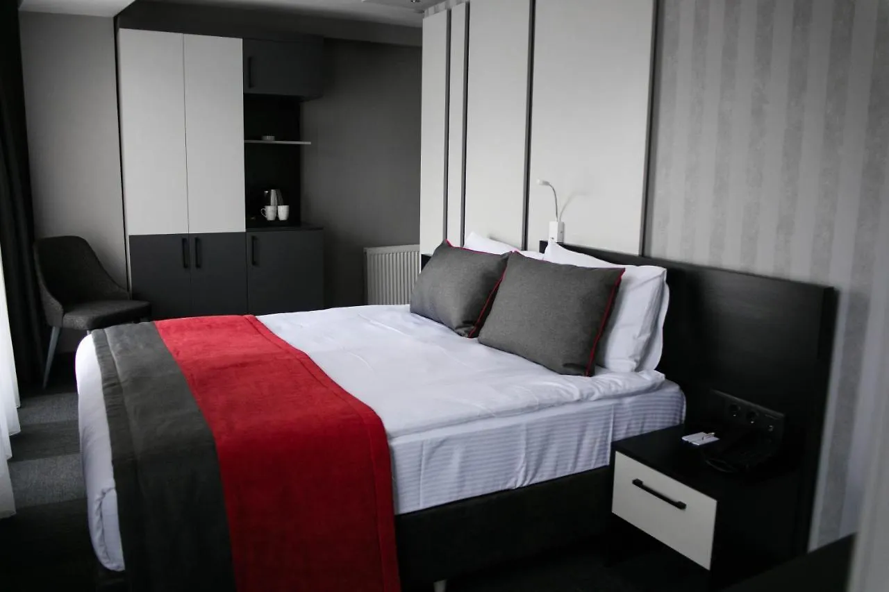 Methishotel Karsiyaka  Otel