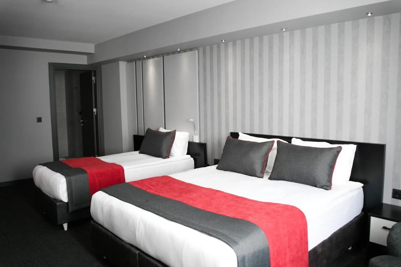 Methishotel Karsiyaka  Otel